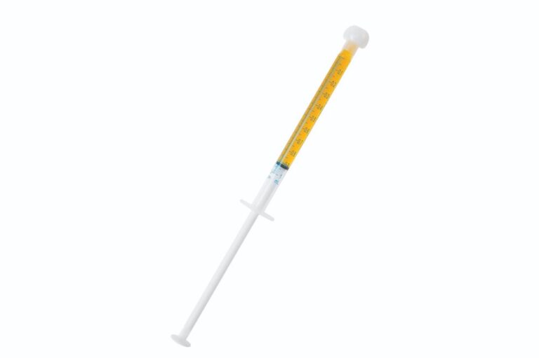 HONEY SYRINGE
